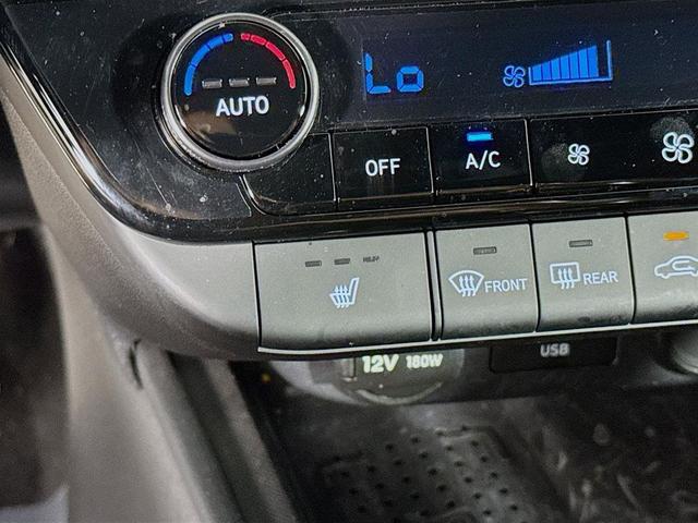 Photo of 2023 Lunar White Hyundai ELANTRA N