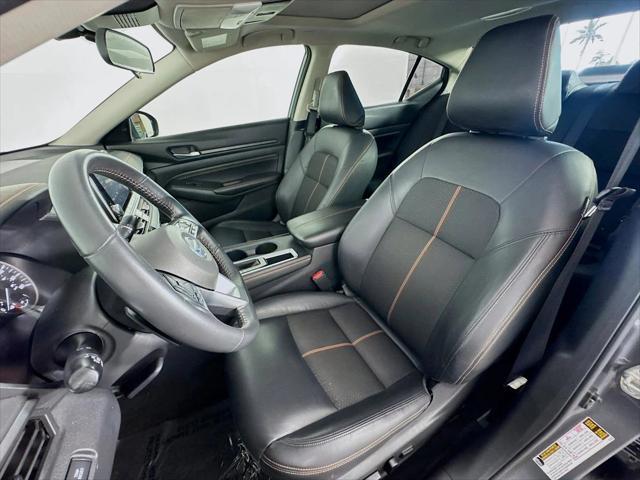 Photo of 2022 Gun Metallic Nissan Altima