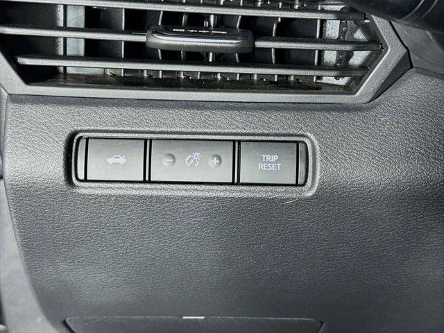 Photo of 2022 Gun Metallic Nissan Altima