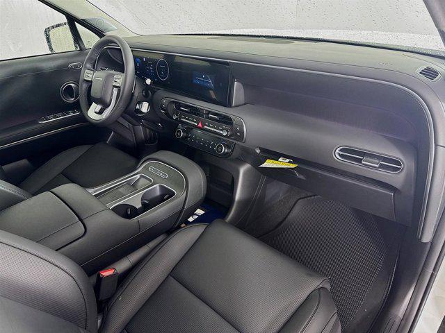 Photo of 2026 Creamy White Pearl Hyundai PALISADE
