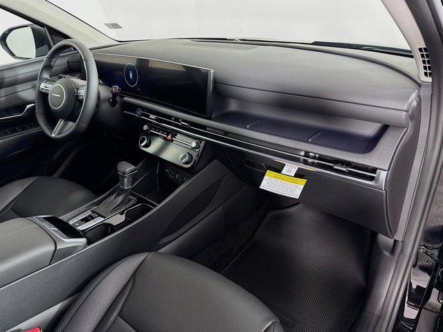 Photo of 2025 Phantom Black Hyundai TUCSON