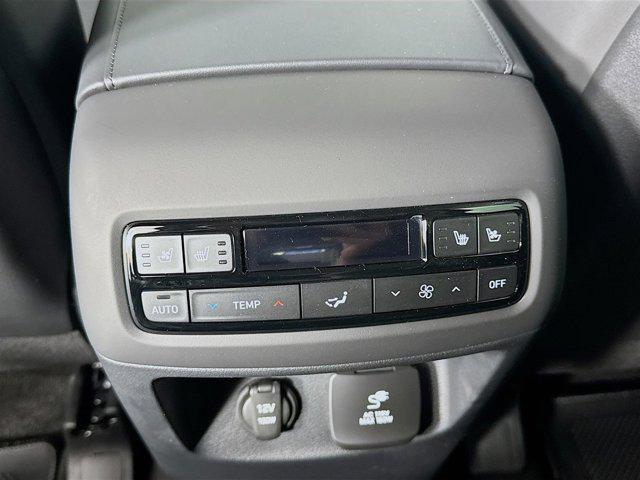 Photo of 2025 Abyss Black Pearl Hyundai PALISADE
