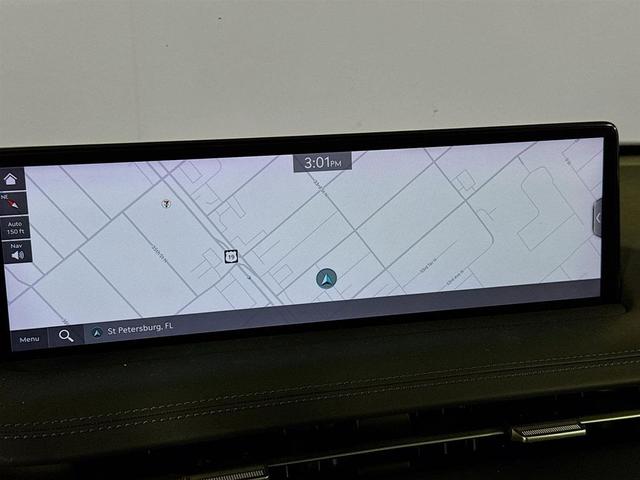 Photo of 2022 Vik Black Genesis GV70