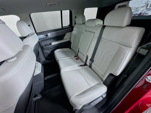Photo of 2025 Ultimate Red Hyundai SANTA FE