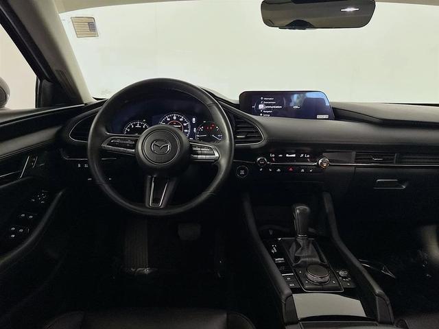 Photo of 2023 Platinum Quartz Metallic Mazda Mazda3