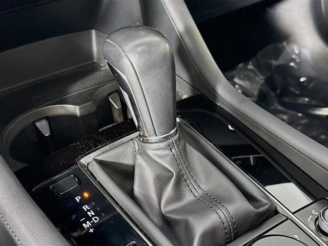 Photo of 2023 Platinum Quartz Metallic Mazda Mazda3