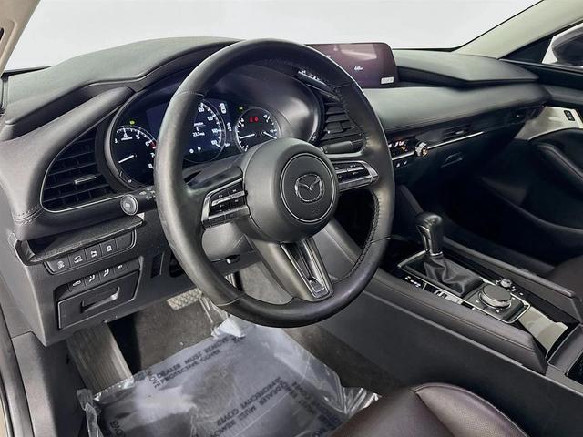 Photo of 2023 Platinum Quartz Metallic Mazda Mazda3