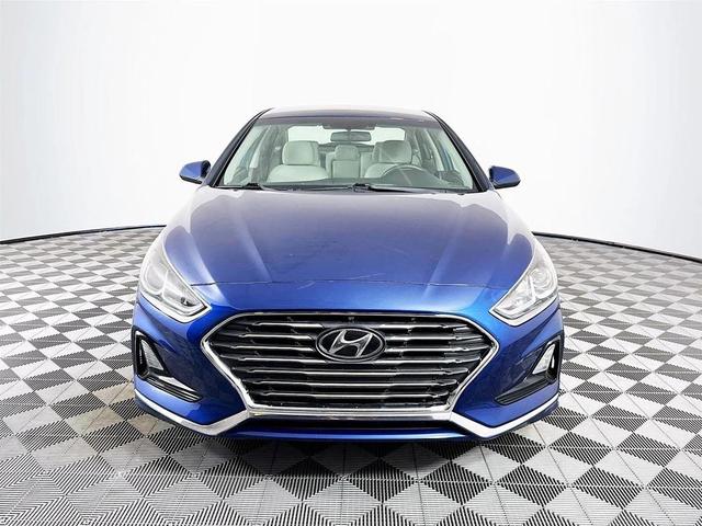 Photo of 2018 Lakeside Blue Hyundai SONATA