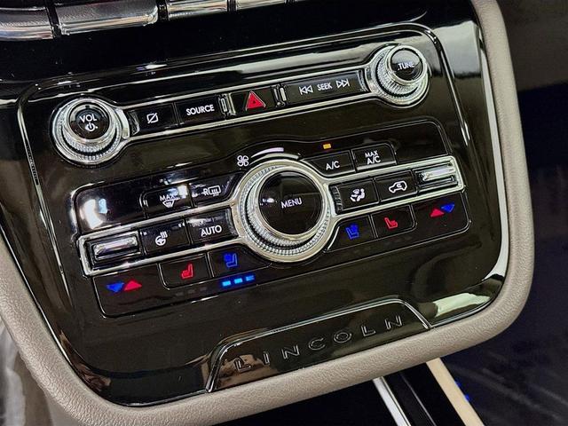 Photo of 2022 Bronze Smoke Metallic Premium Colorant Lincoln Corsair