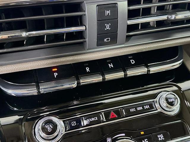 Photo of 2022 Bronze Smoke Metallic Premium Colorant Lincoln Corsair