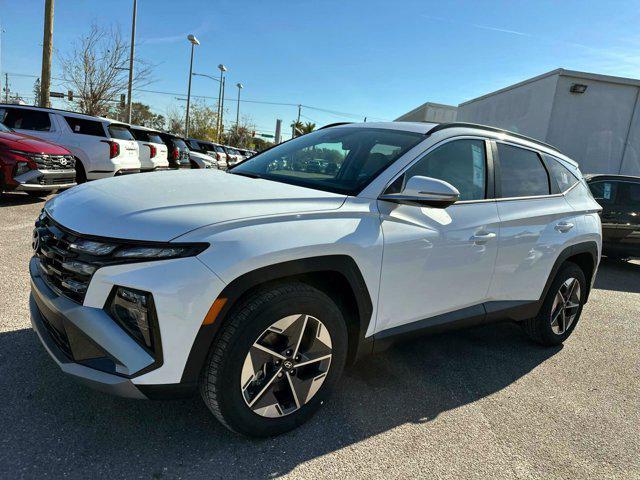 Photo of 2025 Serenity White Pearl Hyundai TUCSON