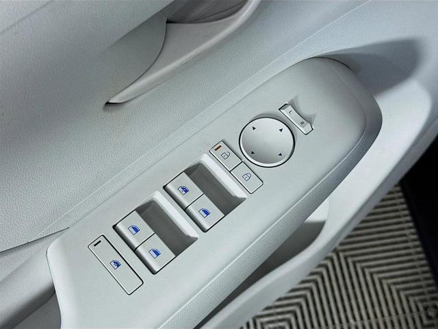 Photo of 2024 Denim Blue Pearl Hyundai KONA