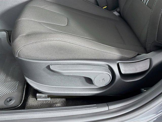 Photo of 2025 Ecotronic Gray Hyundai ELANTRA HEV