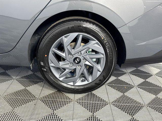 Photo of 2025 Ecotronic Gray Hyundai ELANTRA HEV