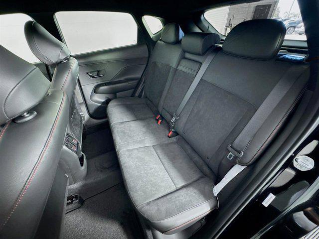 Photo of 2025 Abyss Black Pearl Hyundai KONA
