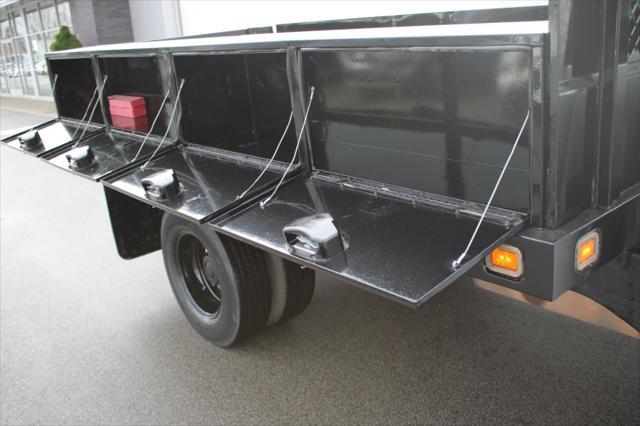 Photo of 2011 Summit White GMC Sierra 3500
