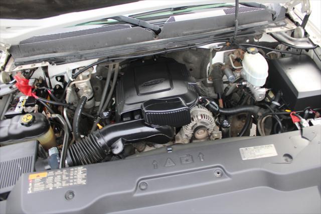 Photo of 2011 Summit White GMC Sierra 3500