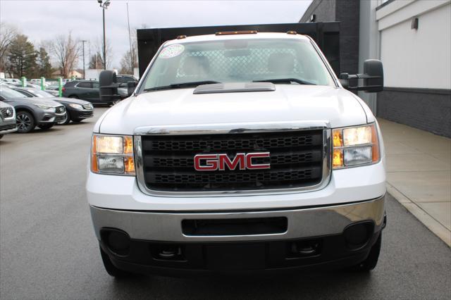 Photo of 2011 Summit White GMC Sierra 3500