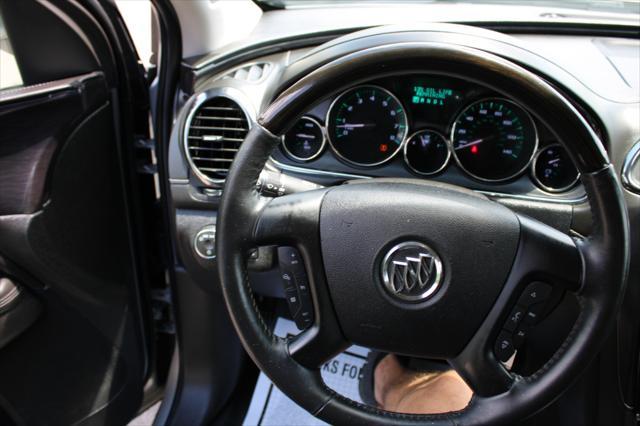 Photo of 2016 Quicksilver Metallic Buick Enclave