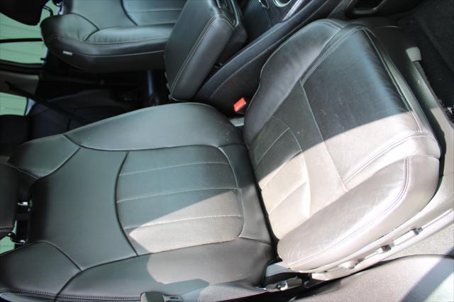Photo of 2016 Quicksilver Metallic Buick Enclave