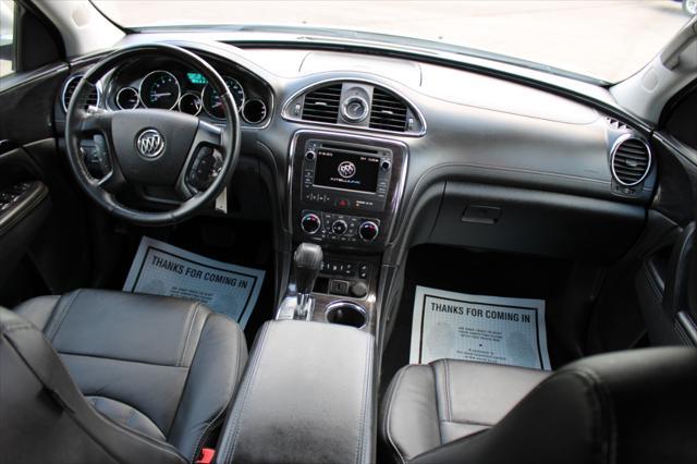 Photo of 2016 Quicksilver Metallic Buick Enclave