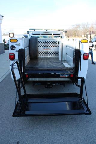 Photo of 2012 Oxford White Ford F-350