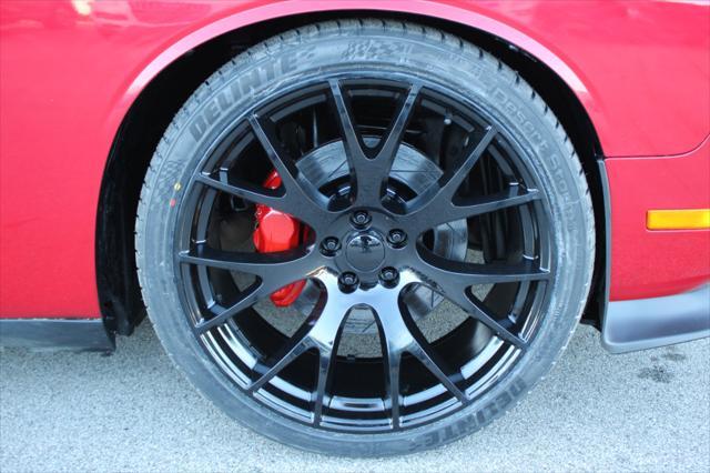 Photo of 2013 Red Dodge Challenger