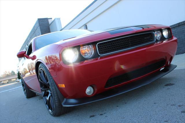 Photo of 2013 Red Dodge Challenger