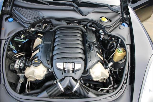 Photo of 2013 Black Porsche Panamera
