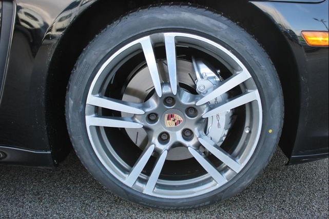 Photo of 2013 Black Porsche Panamera