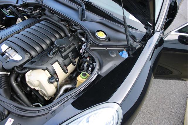 Photo of 2013 Black Porsche Panamera