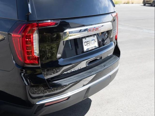 Photo of 2024 Onyx Black GMC Yukon XL