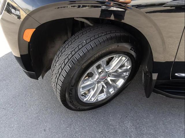 Photo of 2024 Onyx Black GMC Yukon XL