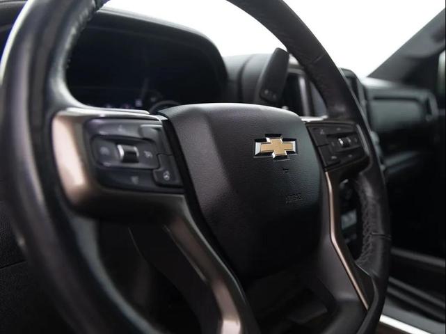 Photo of 2022 White Chevrolet Silverado 3500