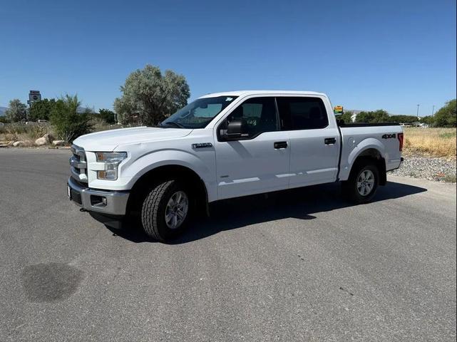 Photo of 2017 Oxford White Ford F-150