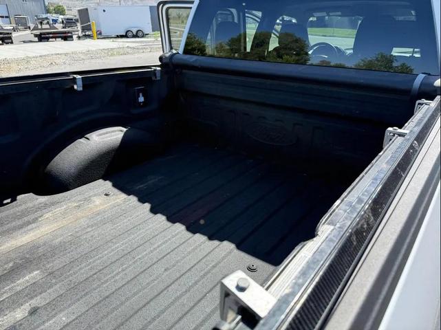 Photo of 2017 Oxford White Ford F-150