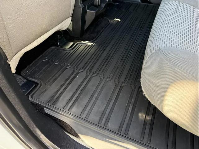 Photo of 2017 Oxford White Ford F-150