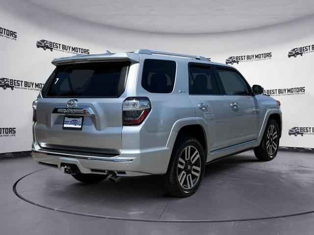 Photo of 2015 Classic Silver Metallic Toyota 4Runner
