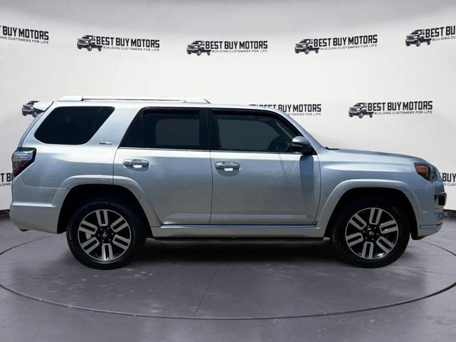Photo of 2015 Classic Silver Metallic Toyota 4Runner