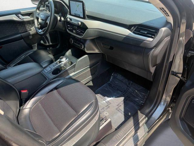 Photo of 2020 Magnetic Ford Escape