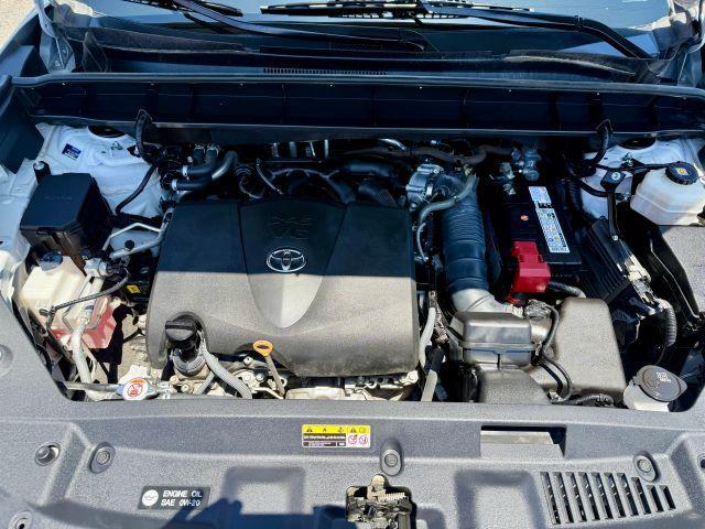 Photo of 2020 Blizzard Pearl Toyota Highlander