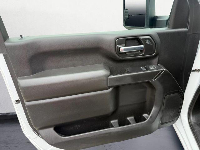 Photo of 2020 Summit White Chevrolet Silverado 2500