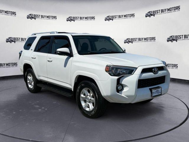 Photo of 2015 Super White Toyota 4Runner