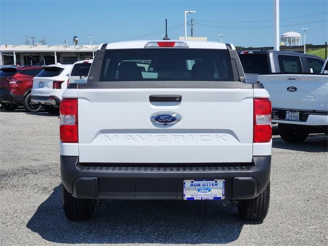 Photo of 2023 Oxford White Ford Maverick
