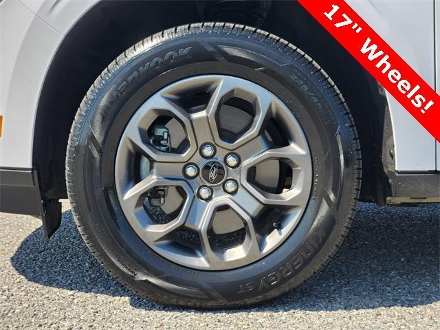 Photo of 2023 Oxford White Ford Maverick