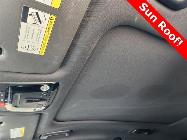 Photo of 2023 Sapphire Blue Kia Sportage