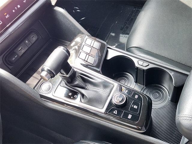 Photo of 2023 Sapphire Blue Kia Sportage