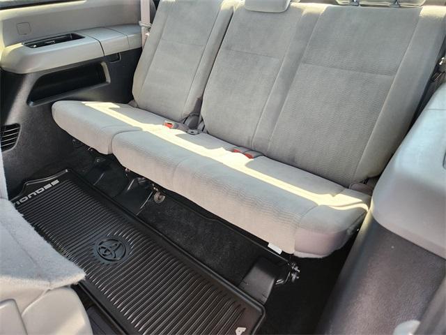 Photo of 2018 Shoreline Blue Pearl Toyota Sequoia