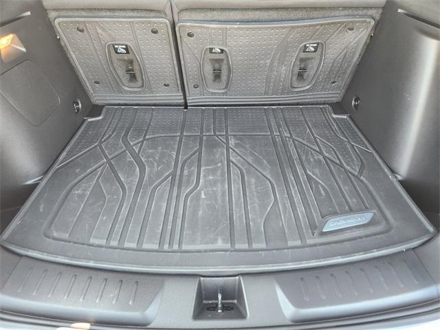 Photo of 2024 Summit White Chevrolet Trailblazer