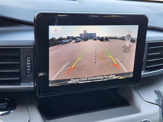 Photo of 2022 Black Ford Explorer